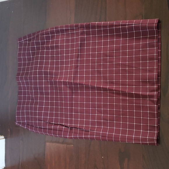 Elle stretch size xs pencil skirt - Picture 1 of 3